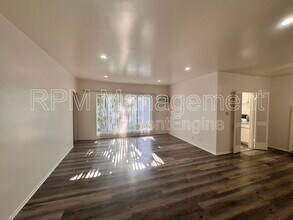 11939 Albers St in Los Angeles, CA - Building Photo - Building Photo