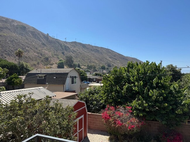 178 E Warner St in Ventura, CA - Building Photo - Building Photo