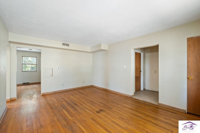 601 Oak St in Louisville, NE - Building Photo - Building Photo