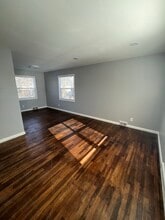 212 Beacon Hill Ct in Columbus, OH - Building Photo - Building Photo