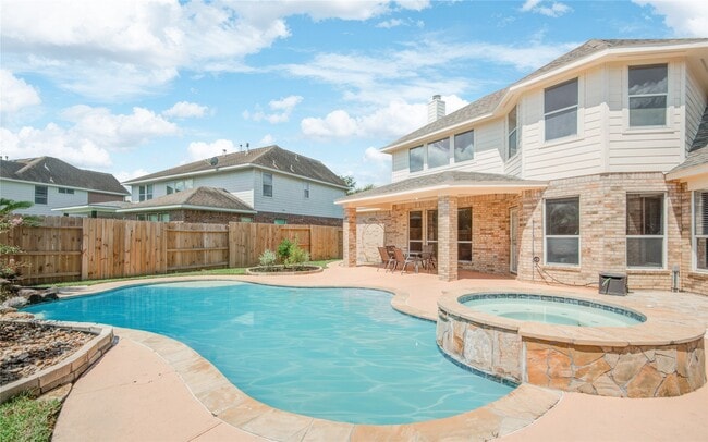 14411 Chartley Falls Dr in Houston, TX - Building Photo - Building Photo