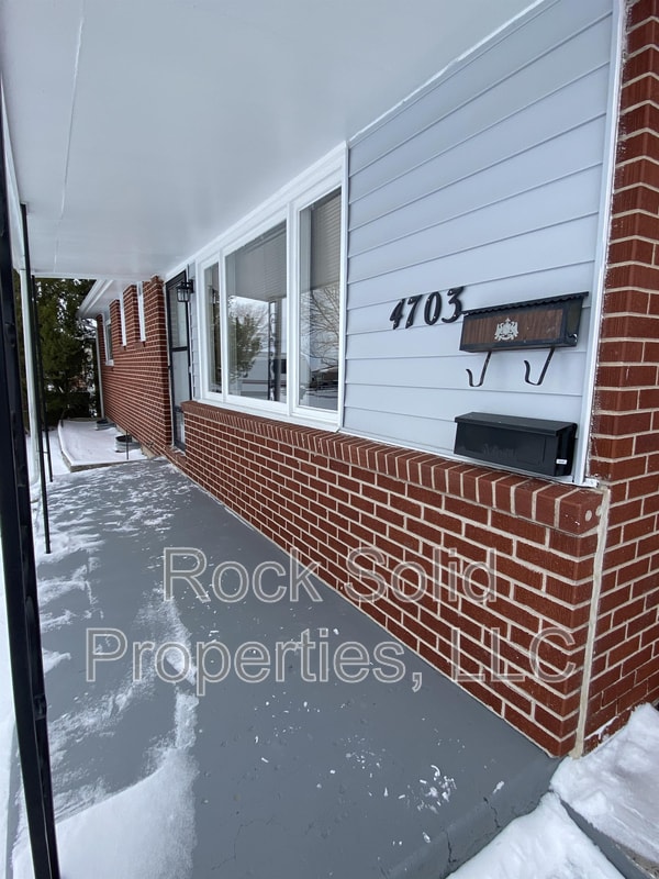 4703 E 17th St in Cheyenne, WY - Building Photo - Building Photo