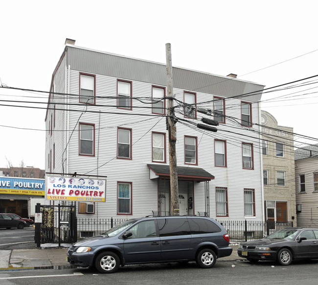 436-438 Elizabeth Ave in Elizabeth, NJ - Building Photo - Building Photo