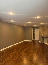 1233 Wyndham Ct in Palatine, IL - Foto de edificio - Building Photo