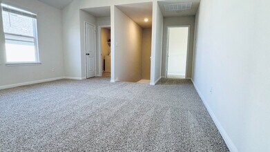 188 Grey Slate Ave in Marble Falls, TX - Foto de edificio - Building Photo