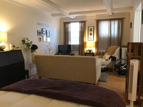 124 Sutherland Rd, Unit 1 in Boston, MA - Building Photo - Building Photo