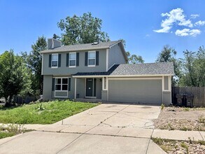 2115 Rimwood Dr in Colorado Springs, CO - Building Photo - Building Photo