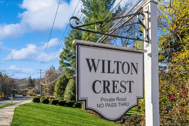property at 66 Wilton Crest Rd