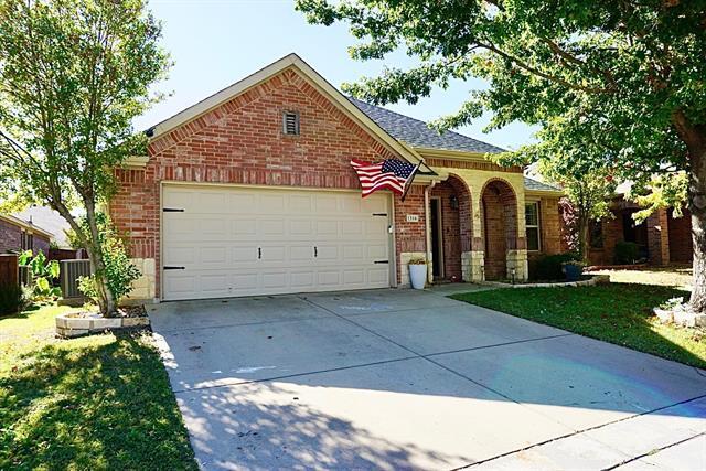 1316 Elkford Ln in Justin, TX - Building Photo - Building Photo