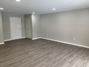 Rivendell at Edison in Edison, NJ - Building Photo - Building Photo