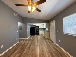 5401 65th Terrace in Pinellas Park, FL - Foto de edificio - Building Photo