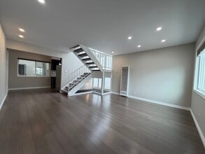 1017 Morningside Dr in Manhattan Beach, CA - Building Photo - Building Photo