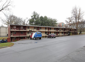 120 Lewis Dr NE Apartments