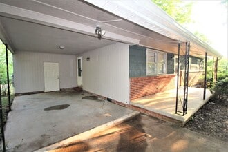 105 Delmar Rd in Shelby, NC - Building Photo - Building Photo