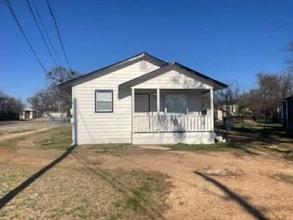 1241 Texas St in Waco, TX - Building Photo - Building Photo