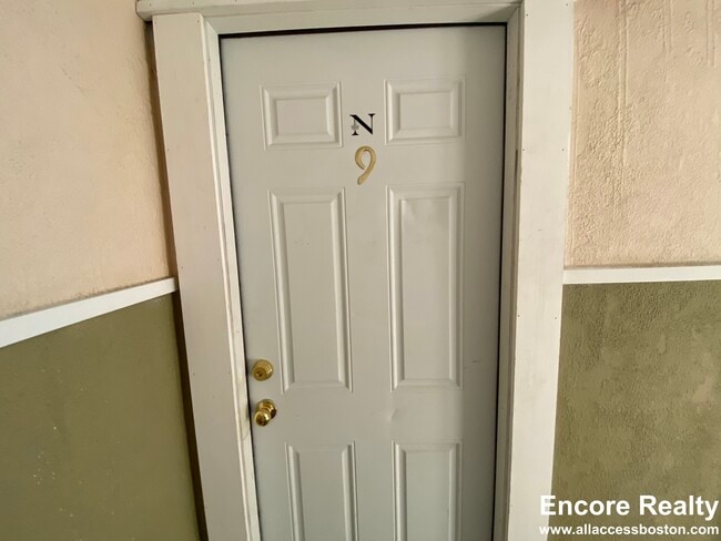 property at 881 Huntington Ave