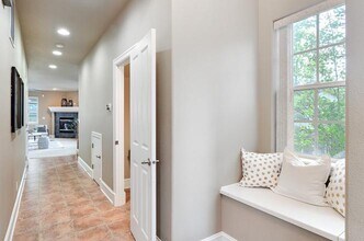 4687 NW 126th Pl in Portland, OR - Foto de edificio - Building Photo