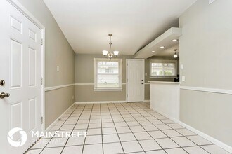 955 Robinwood Dr in Florissant, MO - Building Photo - Building Photo