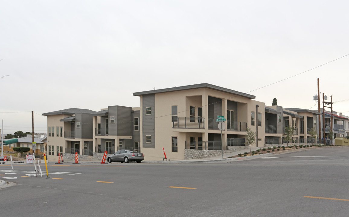 The Uptown at Stanton in El Paso, TX - Building Photo