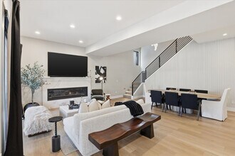 2860 W Lumber Ln in Fernan Lake Village, ID - Building Photo - Building Photo