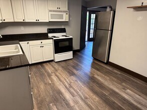 15 W 52nd St in Savannah, GA - Building Photo - Building Photo