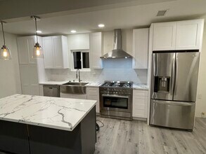 3729 W 132nd St, Unit Haw 3729 1 in Hawthorne, CA - Building Photo - Building Photo