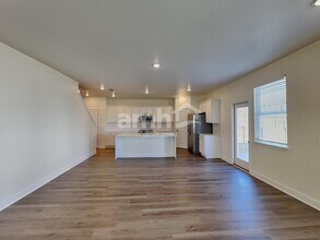 3662 Creek View Cir in Loganville, GA - Building Photo - Building Photo