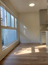 3634 Regal Pl, Unit 2 in Los Angeles, CA - Building Photo - Building Photo