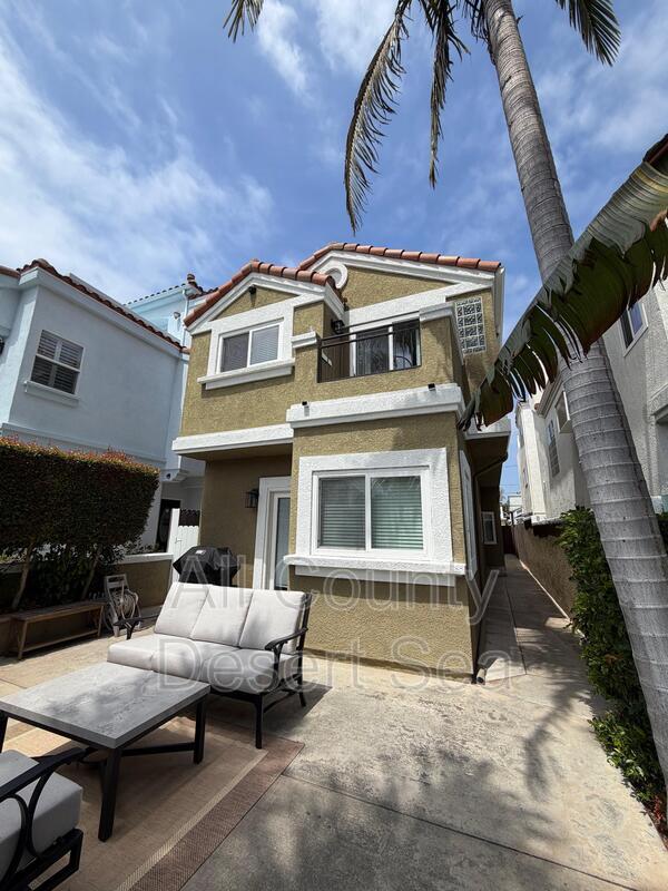 property at 621 8th St
