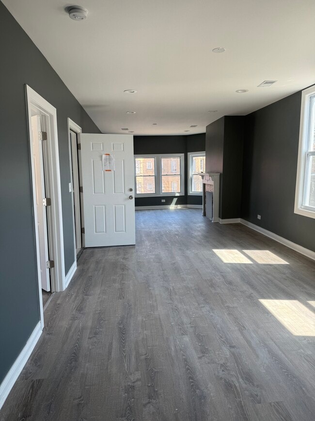 7006 S Normal Blvd, Unit 2 in Chicago, IL - Building Photo - Building Photo