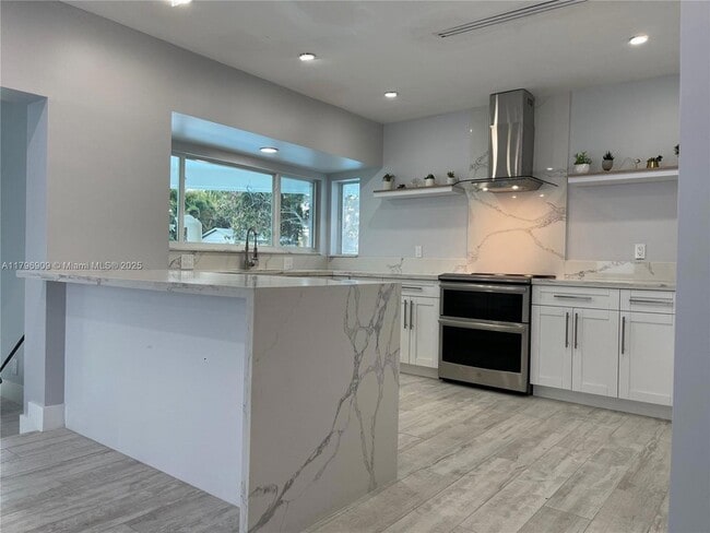 10945 SW 172nd Terrace in Miami, FL - Building Photo - Building Photo