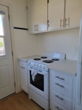 7305 47th Ave SW in Seattle, WA - Foto de edificio - Building Photo