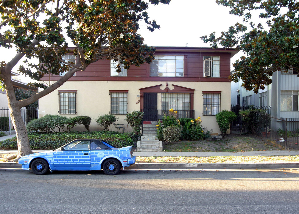 4818 Coliseum St in Los Angeles, CA - Building Photo