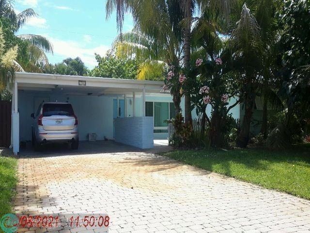 736 SE 9th Ave in Deerfield Beach, FL - Building Photo - Building Photo