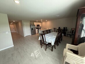 3051 S Beechwood Cir in La Belle, FL - Building Photo - Building Photo