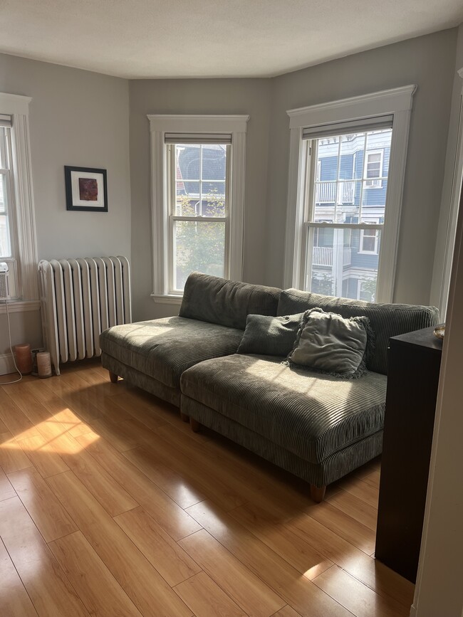 15 Parkton Rd, Unit 3 in Boston, MA - Building Photo - Building Photo