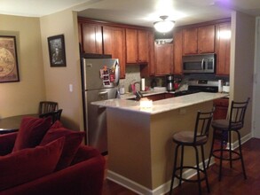 1960 N Lincoln Park W, Unit 312 in Chicago, IL - Building Photo - Building Photo