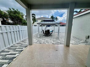 912 Tanglewood Cir in Weston, FL - Building Photo - Building Photo