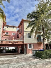 3213 NE 5th St in Pompano Beach, FL - Building Photo - Building Photo