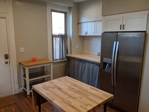 554 E Sycamore St in Columbus, OH - Building Photo - Building Photo