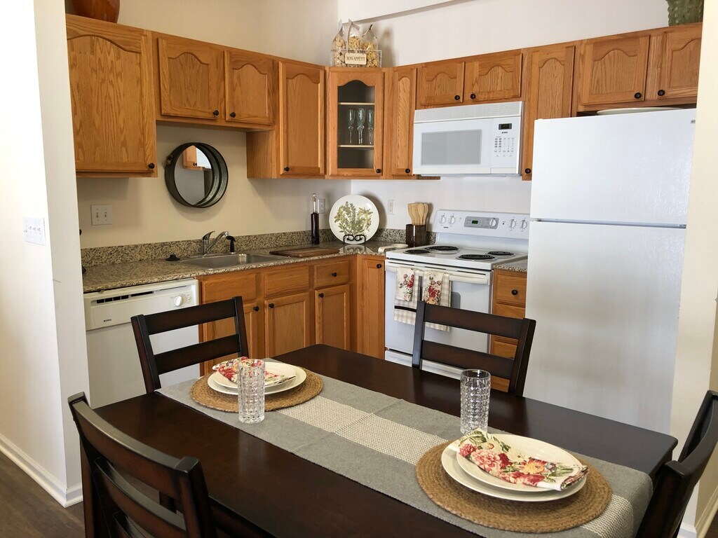 Savannah Ridge Apartments in O'Fallon, MO