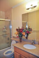 827 Richardson Ct in Palo Alto, CA - Building Photo