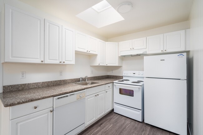 Juniper in Daly City, CA - Building Photo - Building Photo