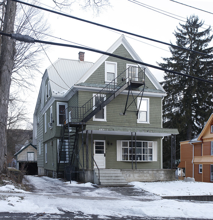 88 Elm St in Oneonta, NY - Building Photo