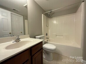 15626 King Louis Ct in Charlotte, NC - Building Photo - Building Photo