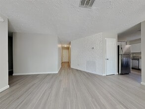 12219 Lennox Gardens Dr in Houston, TX - Building Photo - Building Photo