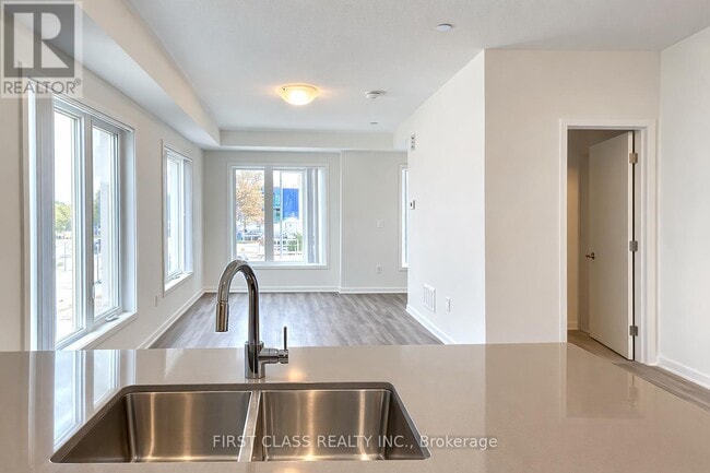 property at 151 Honeycrisp Cres