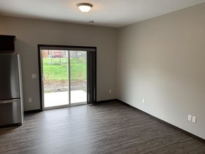 1525 Ohana Ave in Brookings, SD - Building Photo - Building Photo