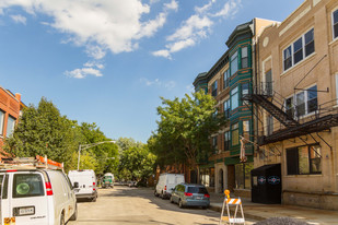 George Court 2 in Chicago, IL - Foto de edificio - Building Photo