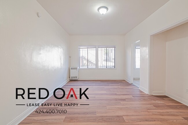 property at 2850 Leeward Ave